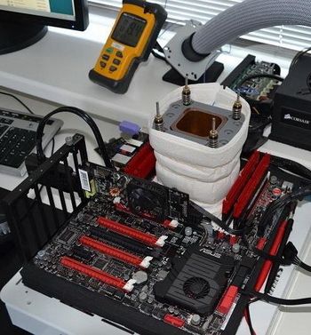 Core i7-3930K ln 2 cooling 
